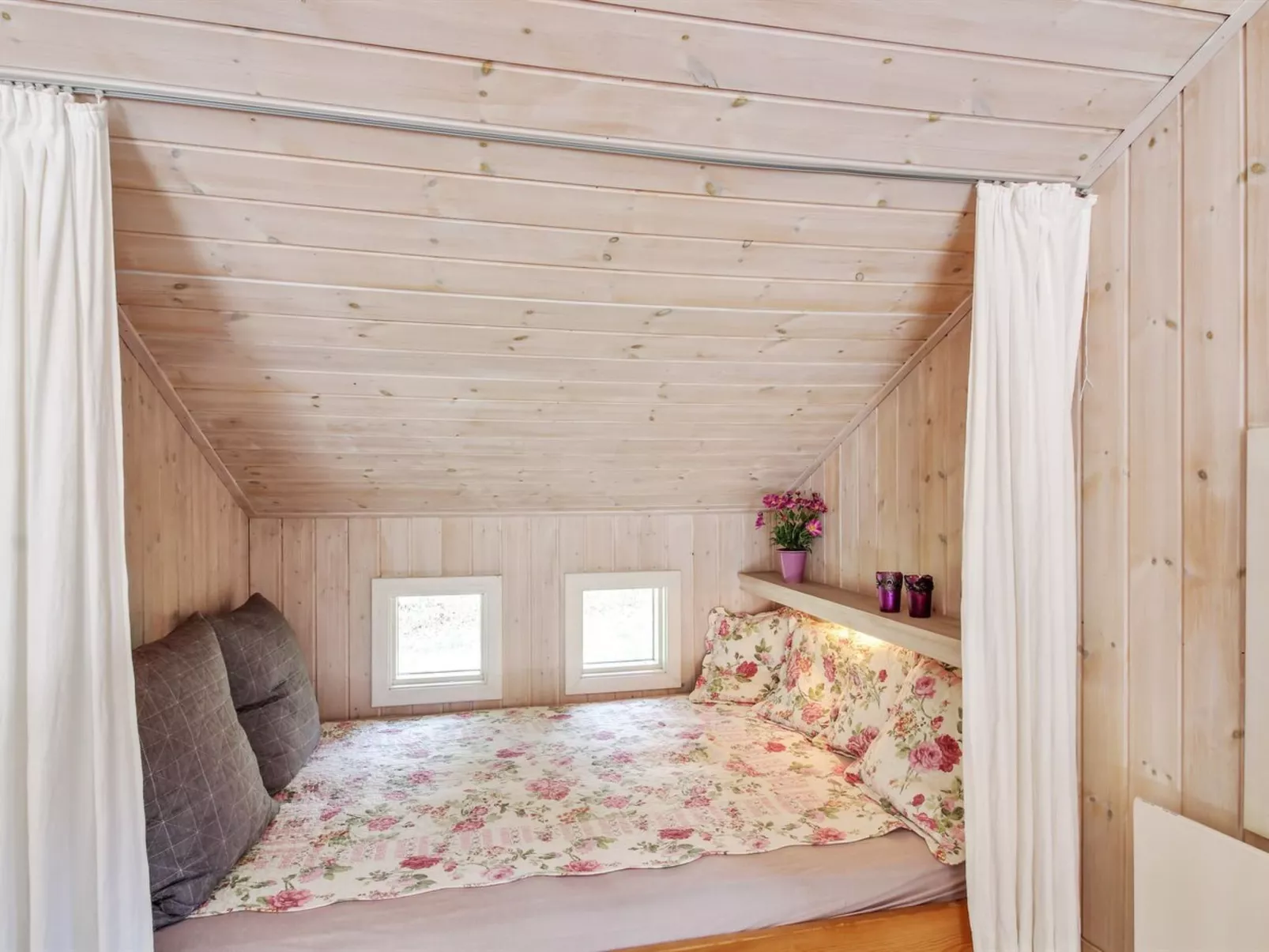 "Adelbrand" - 400m from the sea-Binnen