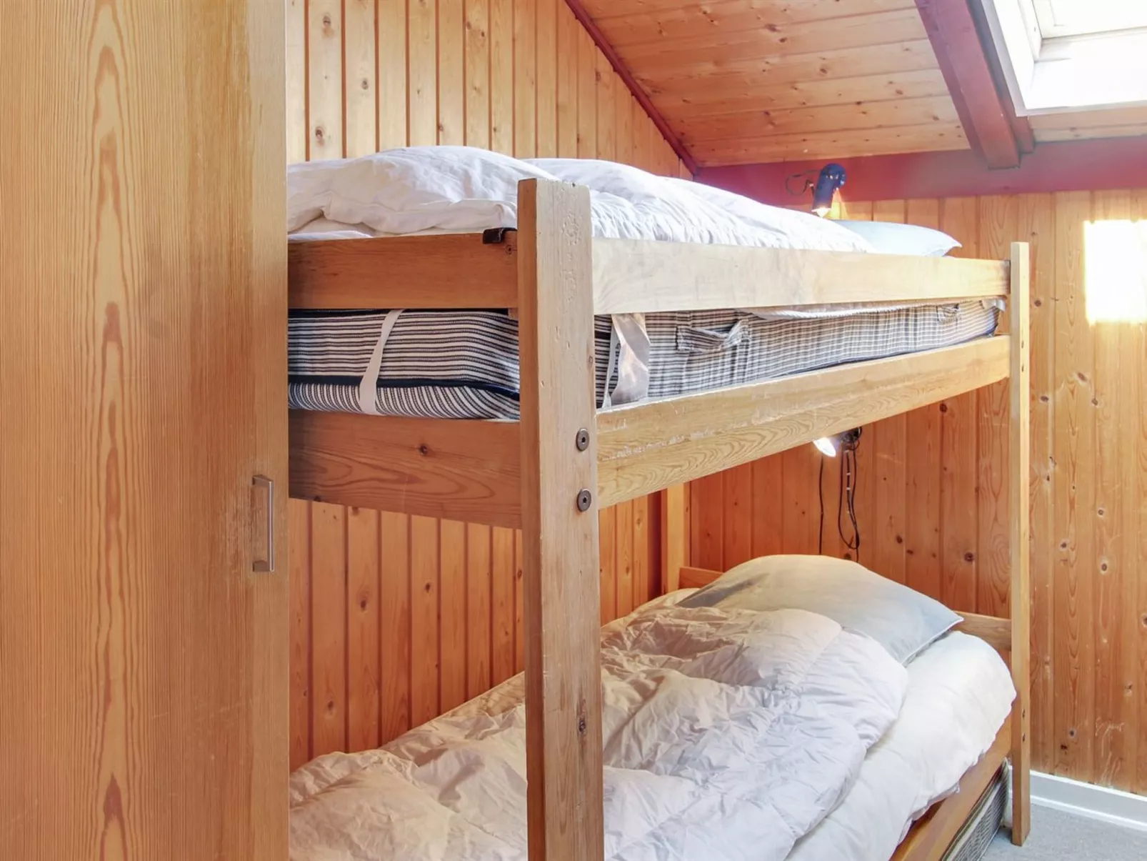 "Solvejk" - 800m from the sea-Binnen