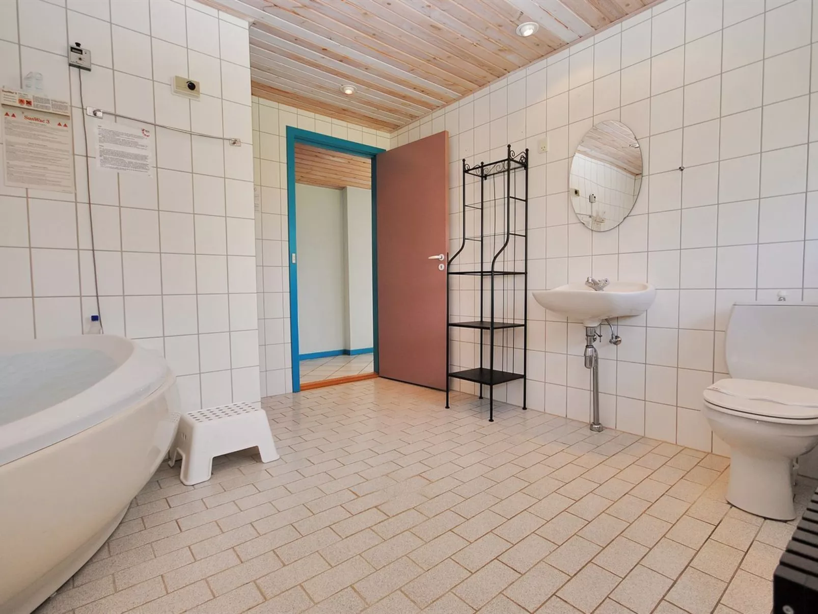 "Momme" - 500m from the sea-Binnen