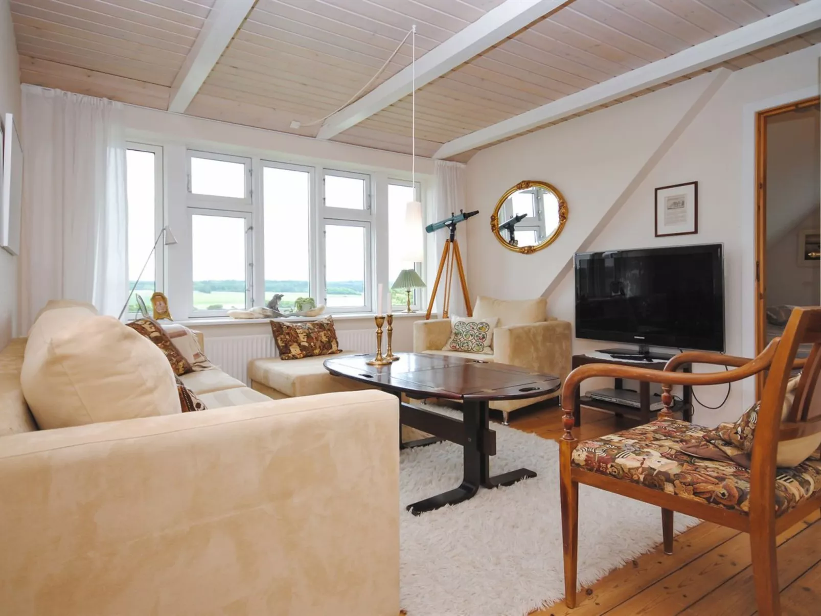 "Ludovic" - 7km from the sea-Binnen