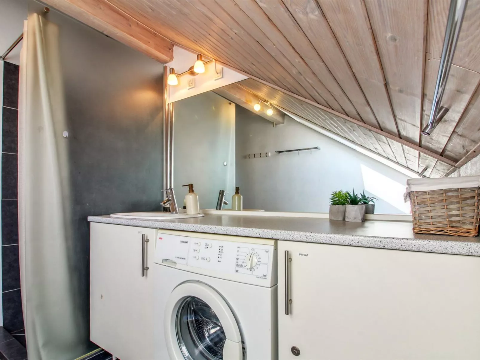 "Jasna" - 2.3km from the sea-Binnen