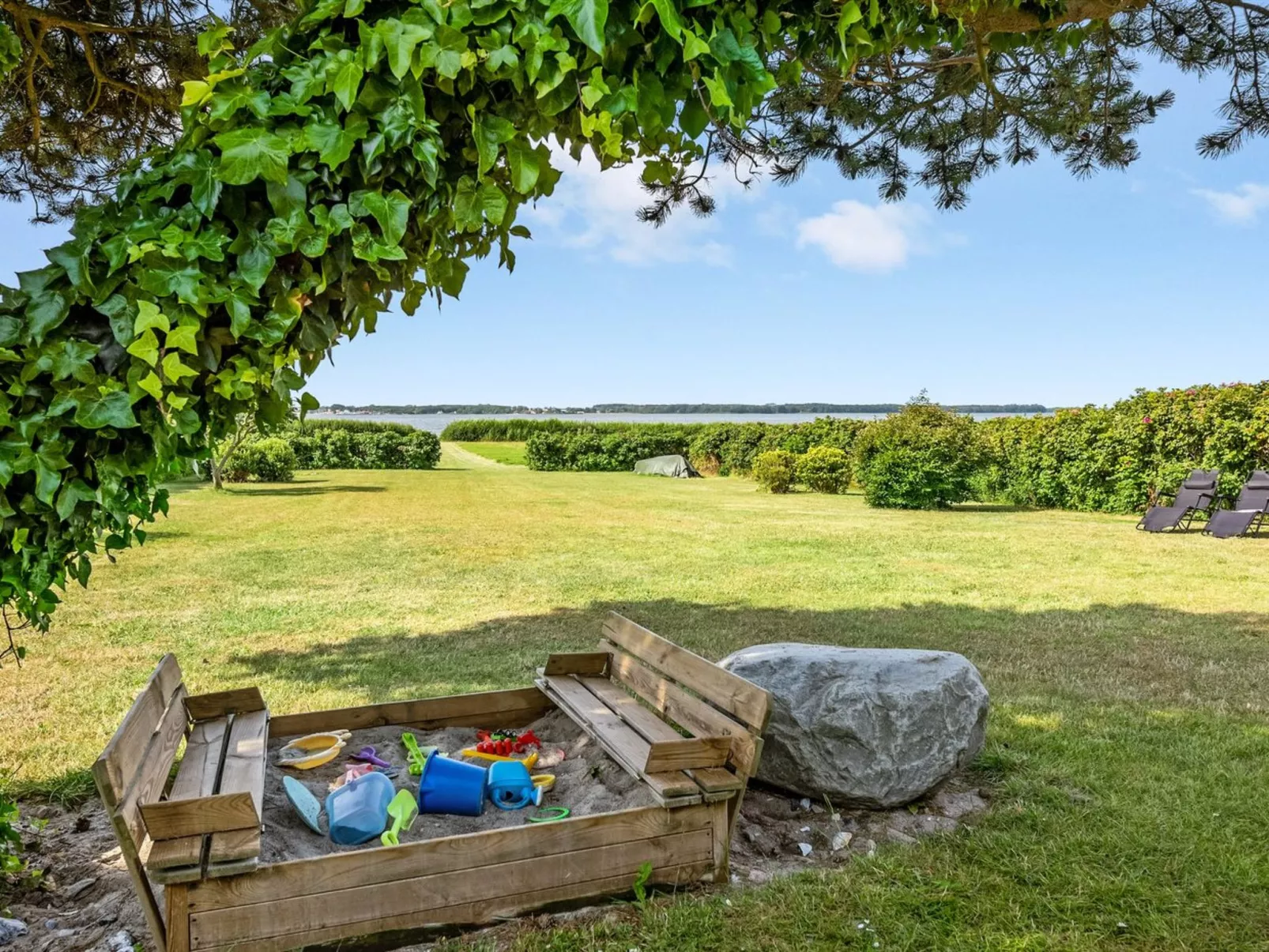 "Eddy" - 50m from the sea-Buiten