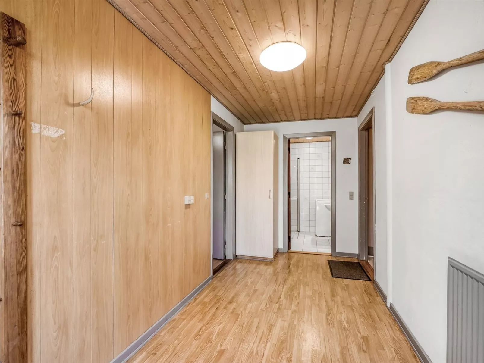 "Evina" - 17km to the fjord-Binnen