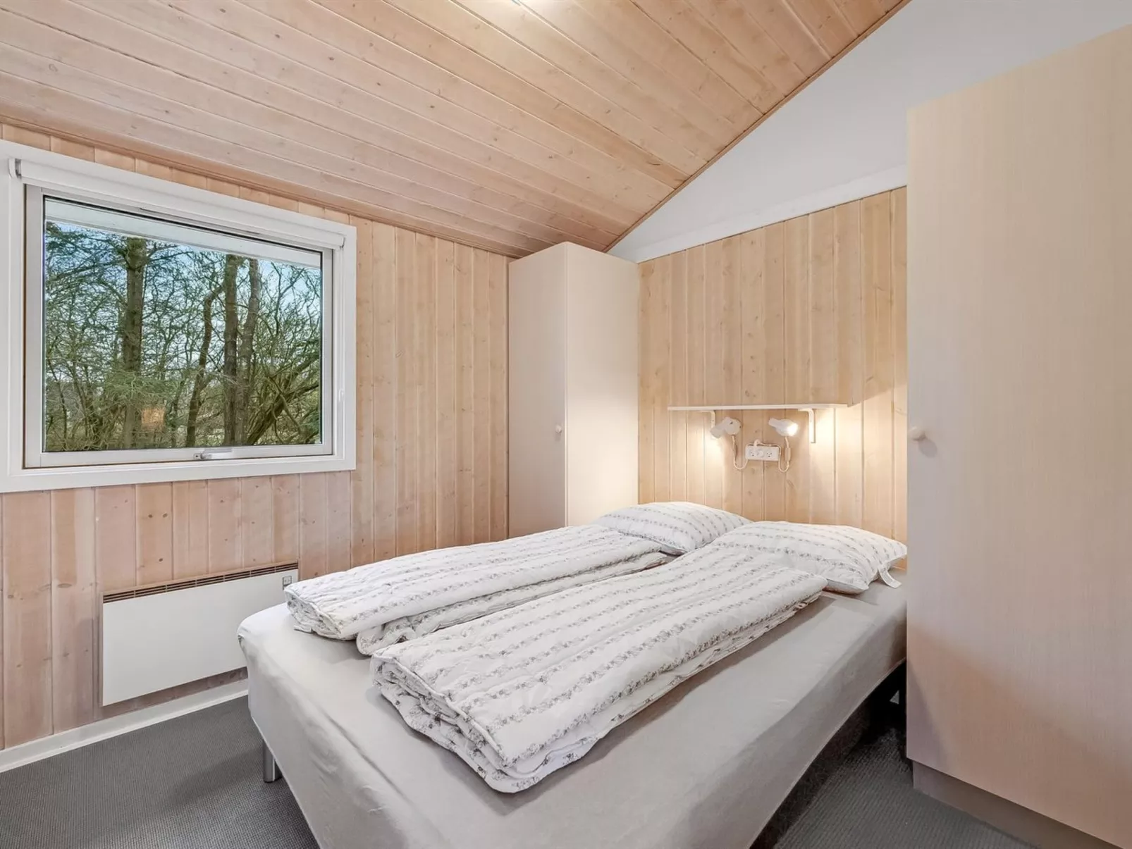 "Marten" - 1.2km to the fjord-Binnen