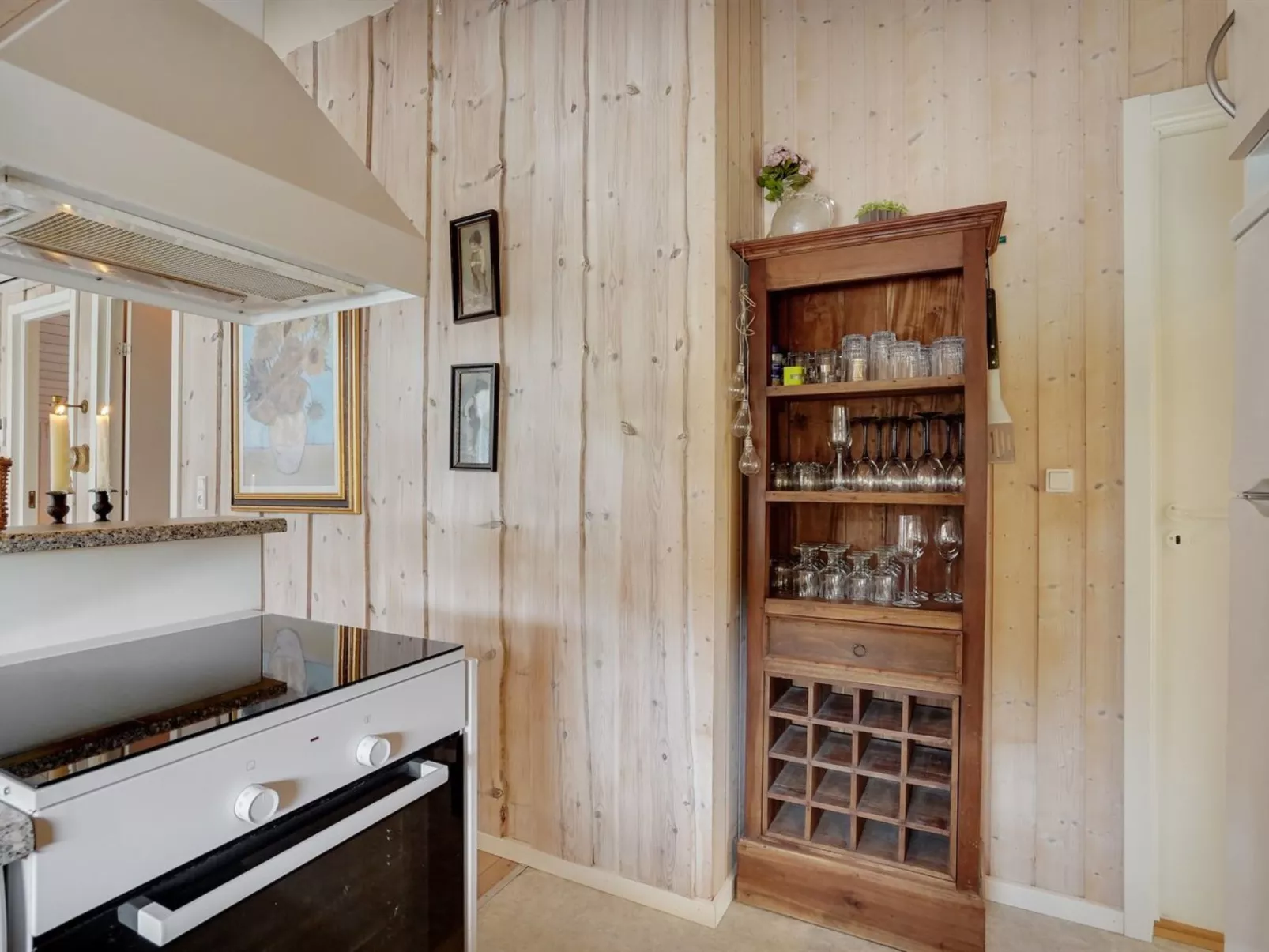 "Varpu" - 1.6km from the sea-Binnen