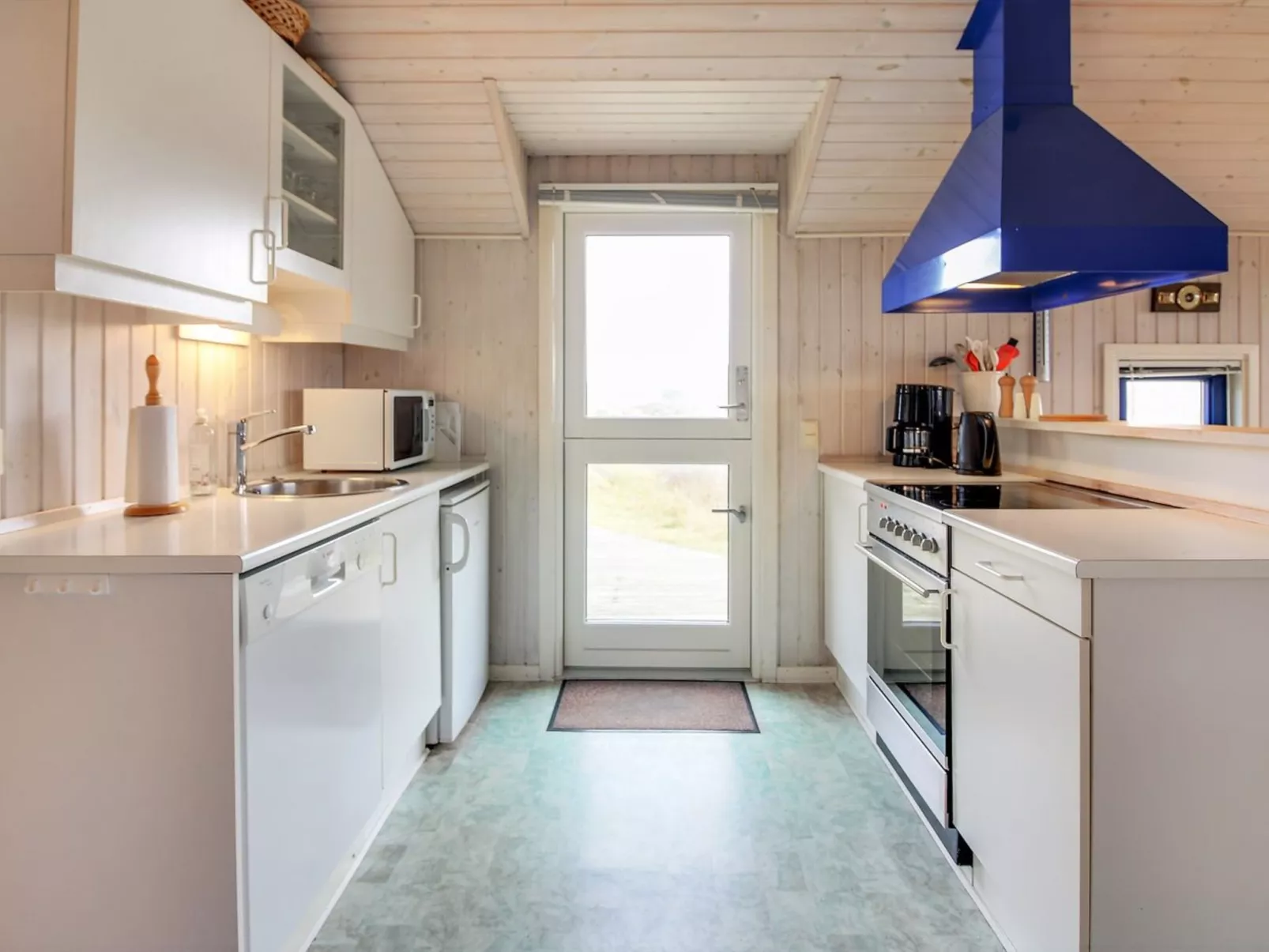 "Telia" - 250m from the sea-Binnen