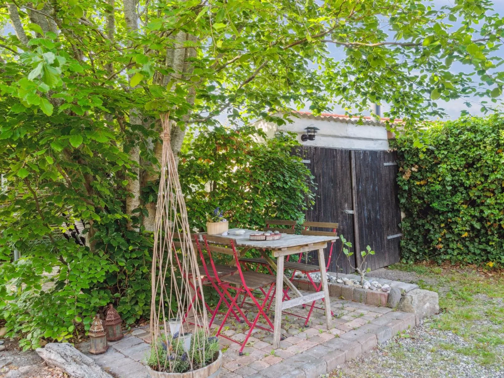 "Alfhild" - 3km from the sea-Buiten