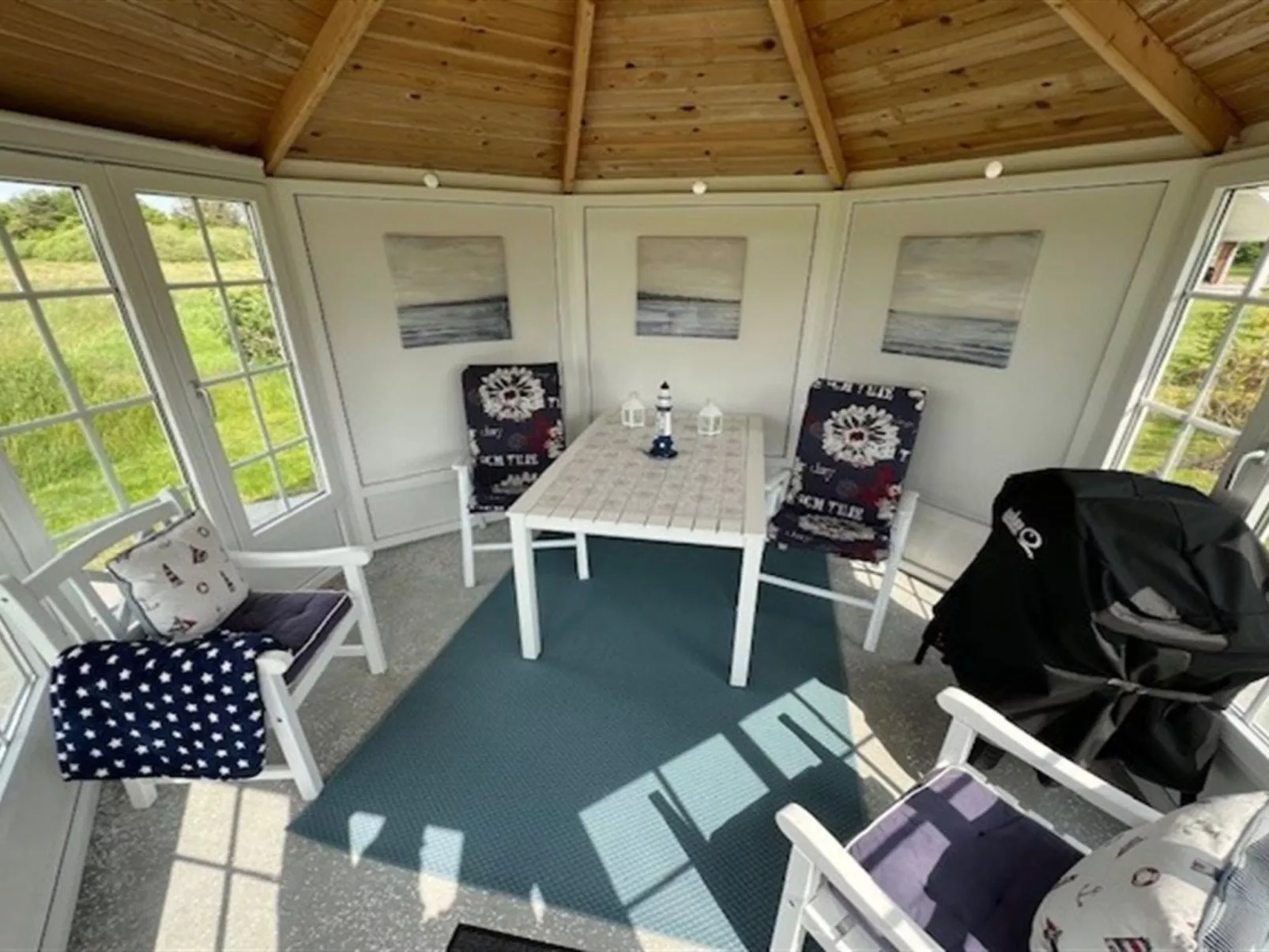 "Blondine" - 1.4km from the sea-Binnen