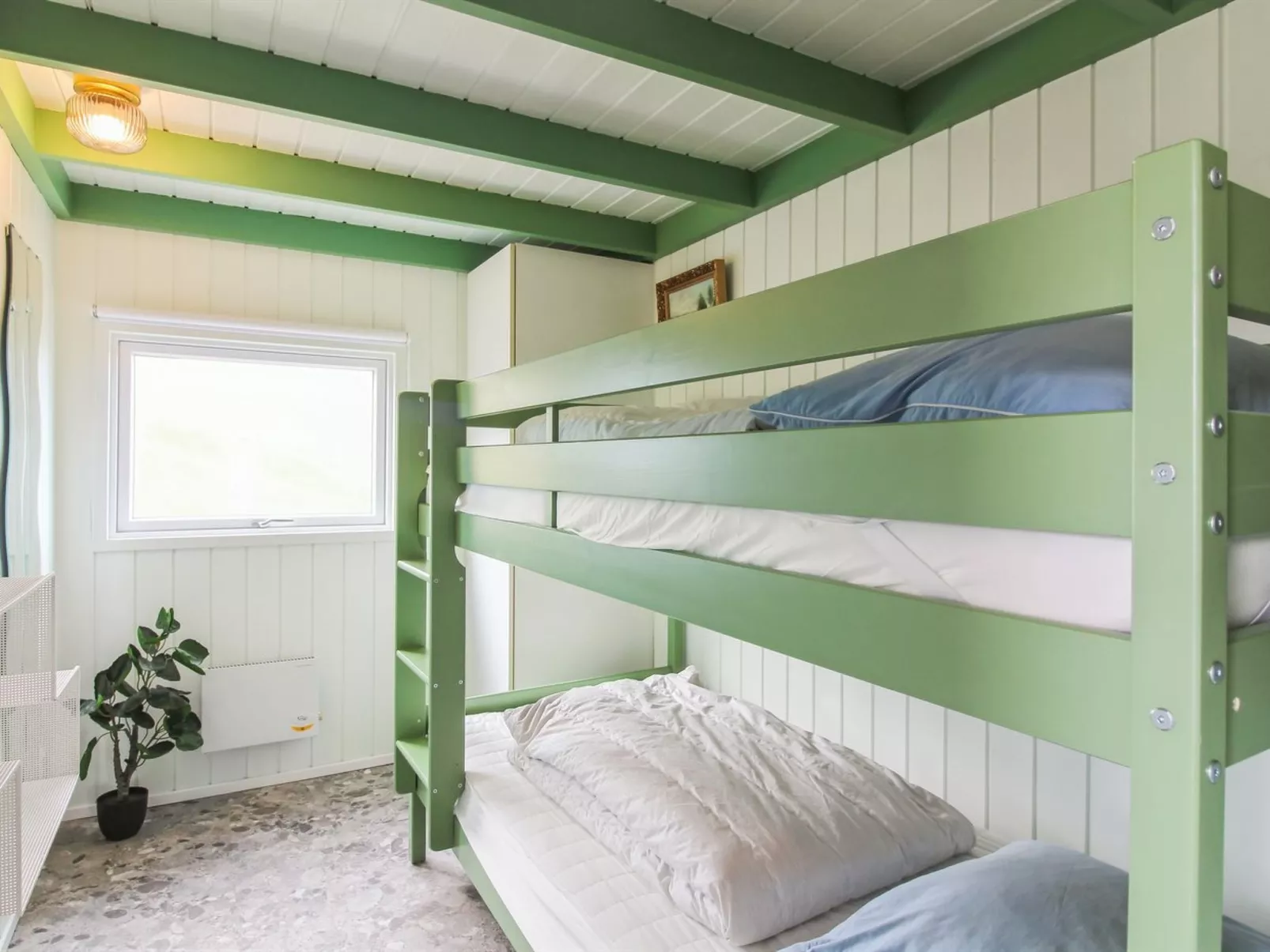 "Joske" - 50m from the sea-Binnen