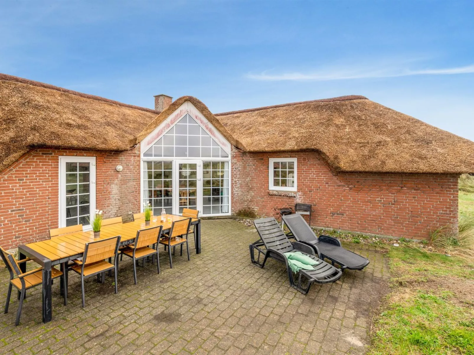 "Edlef" - 800m from the sea-Buiten