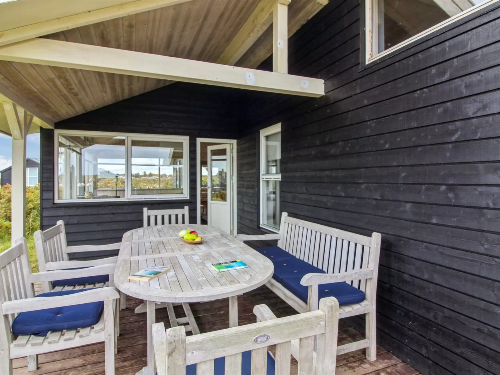 "Dorit" - 100m from the sea-Buiten