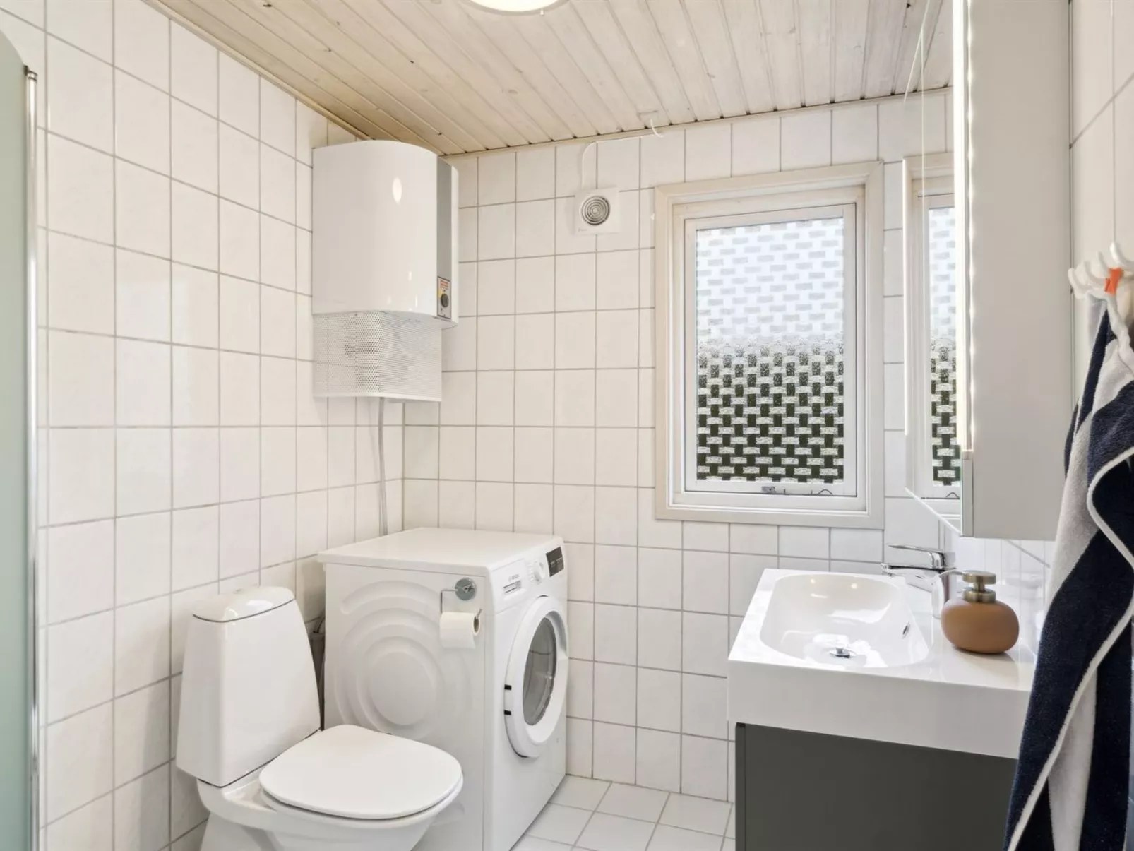 "Ubavka" - 200m from the sea-Binnen