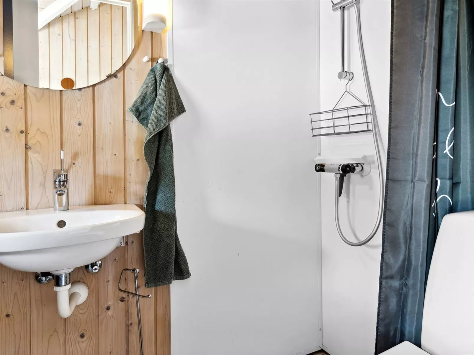 "Aarne" - 300m from the sea-Binnen