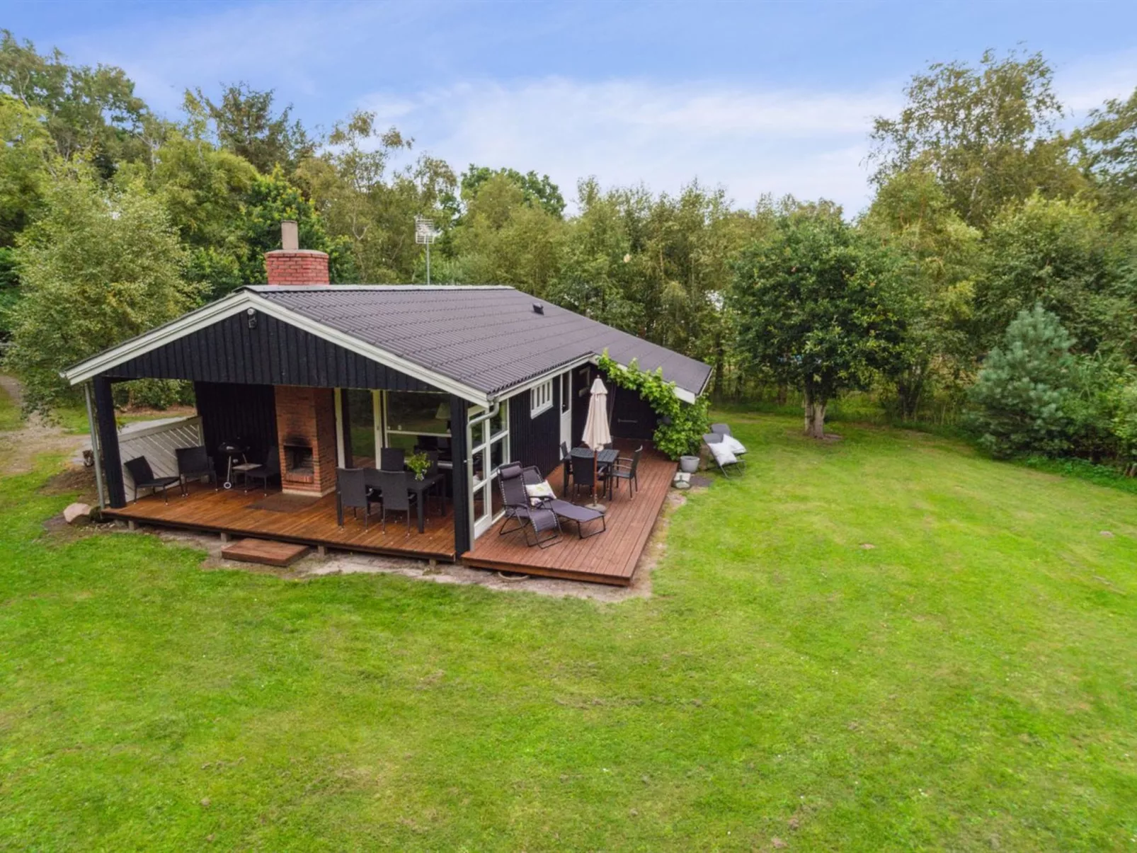 "Alkmar" -  from the sea-Buiten