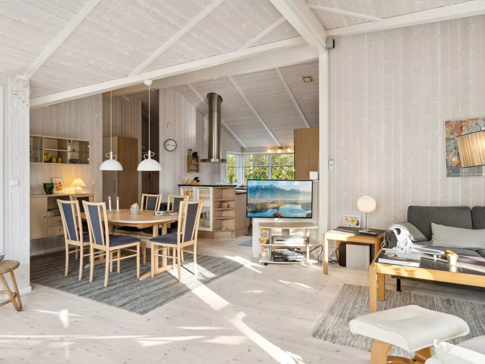 "Hilaria" - 1.4km from the sea-Binnen