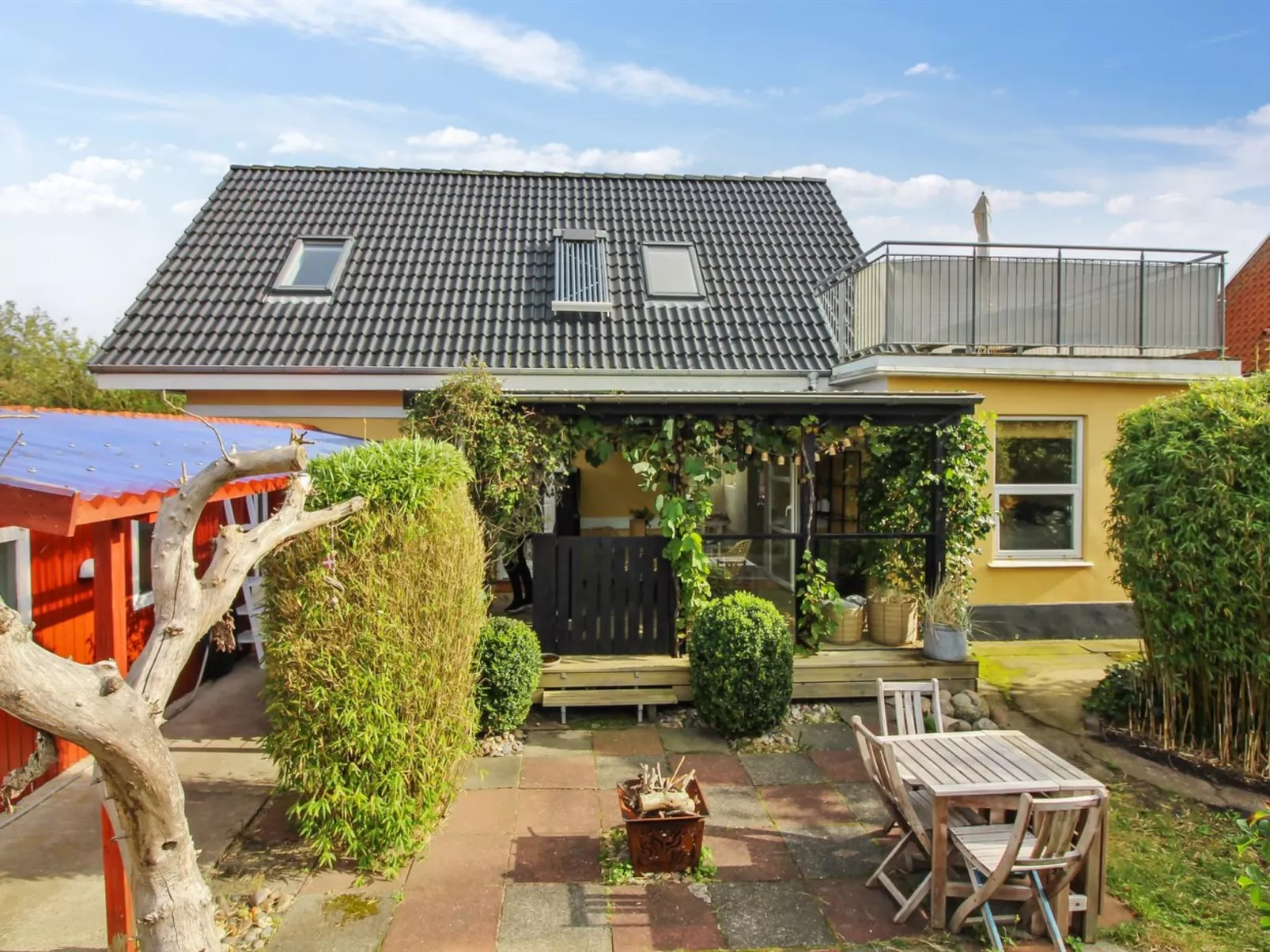 "Thorgny" - 900m from the sea-Binnen