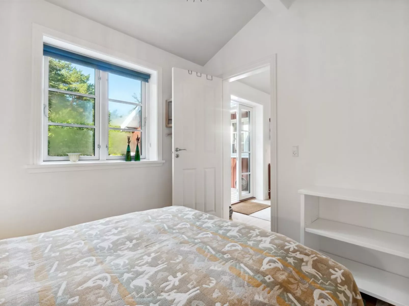 "Nayati" - 60m from the sea-Binnen