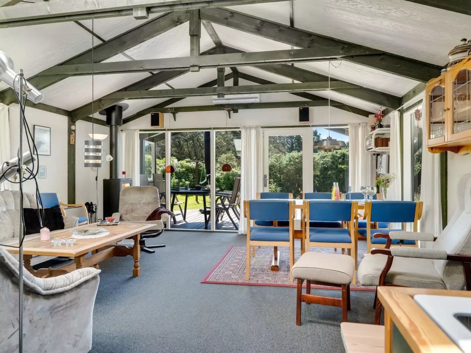 "Annesisse" - 450m from the sea-Binnen