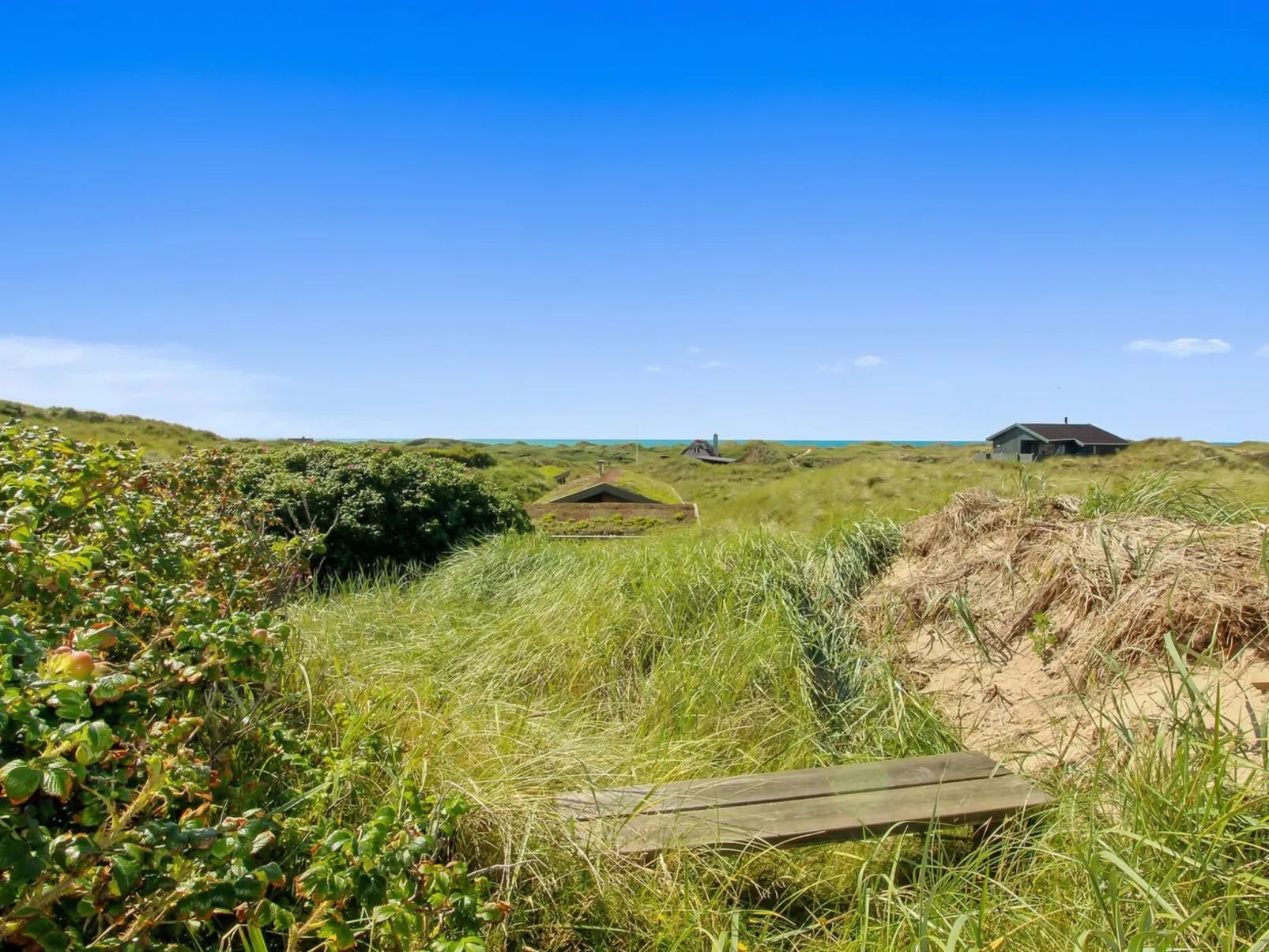 "Hoat" - 300m from the sea-Buiten