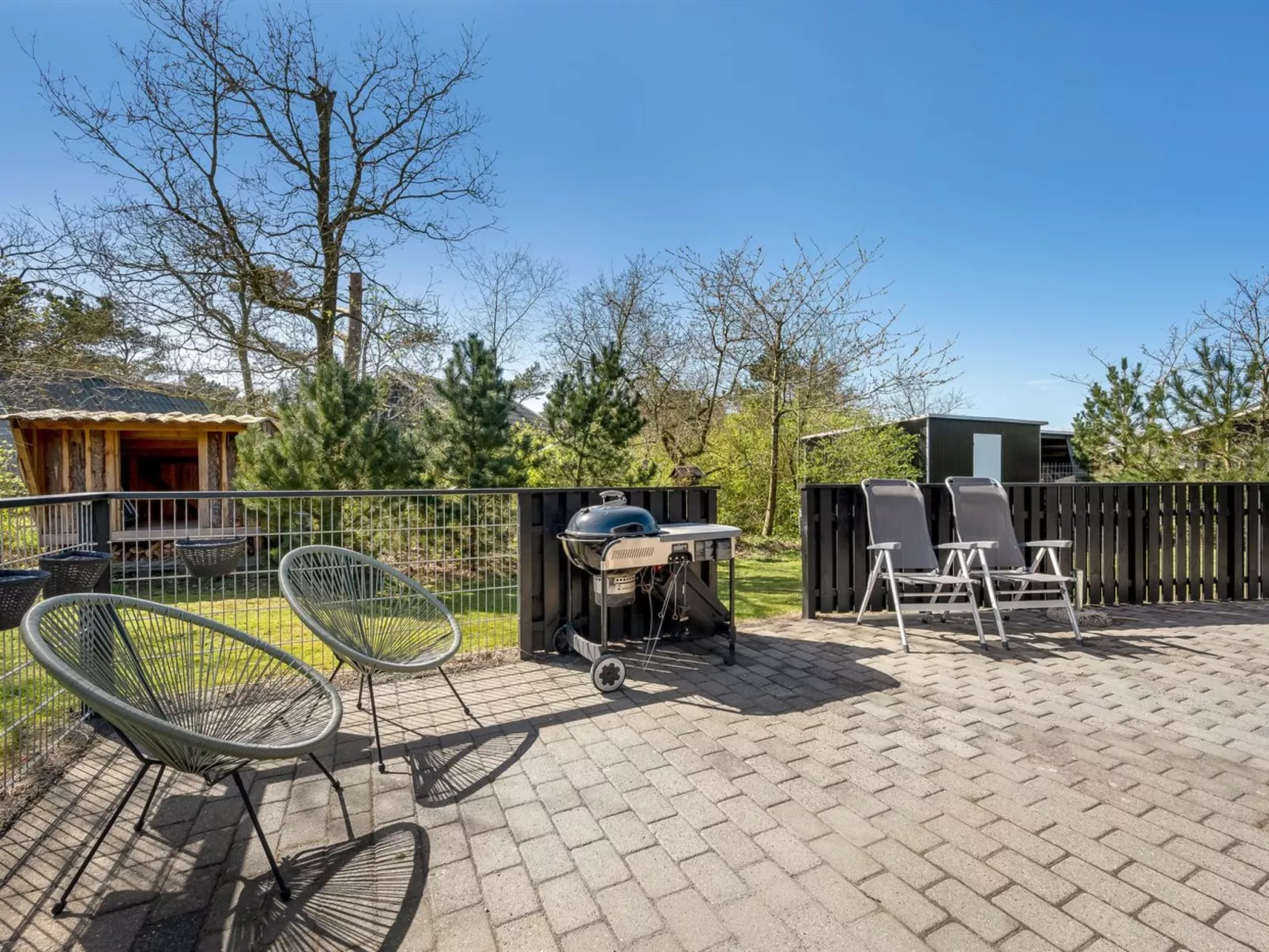 "Rekke" - 300m to the fjord-Buiten