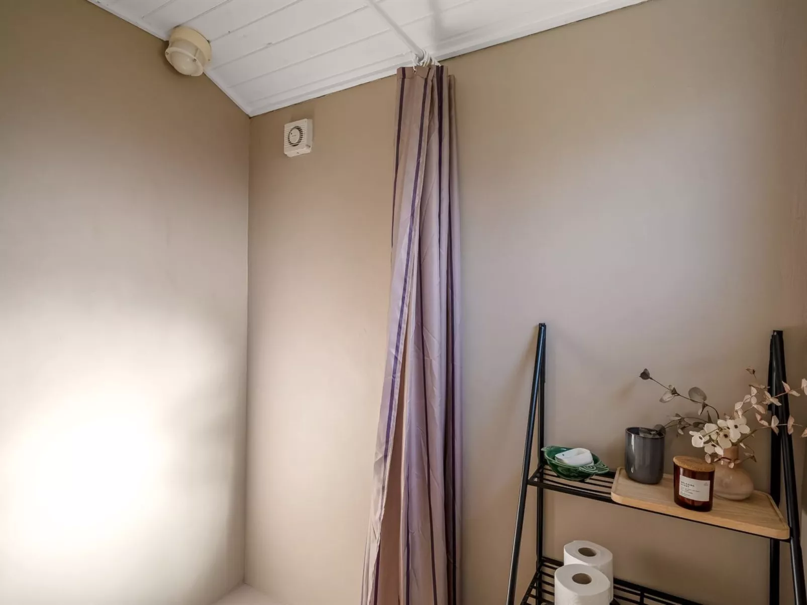 "Suvi" - 700m from the sea-Binnen