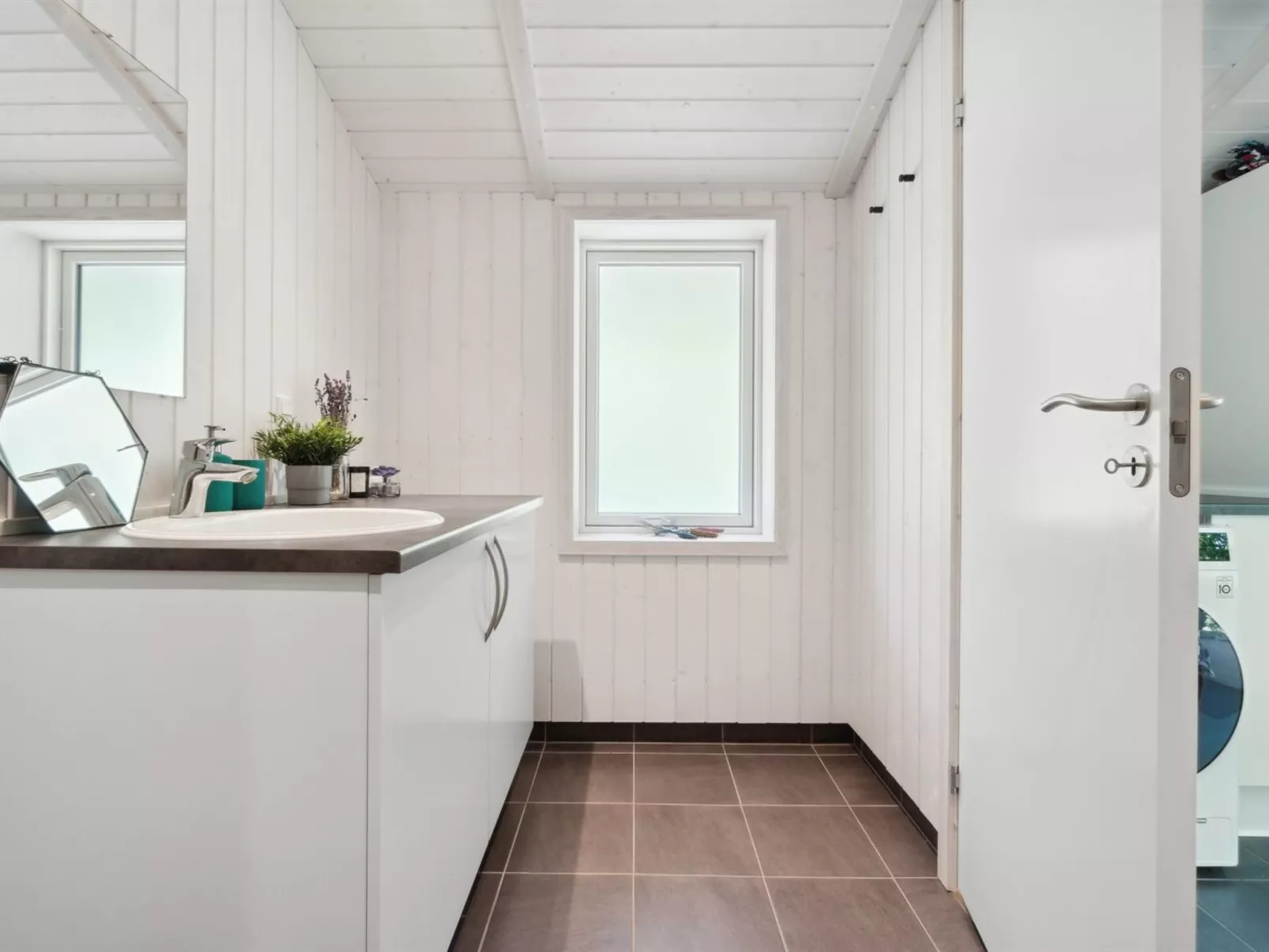 "Arkil" - 150m from the sea-Binnen