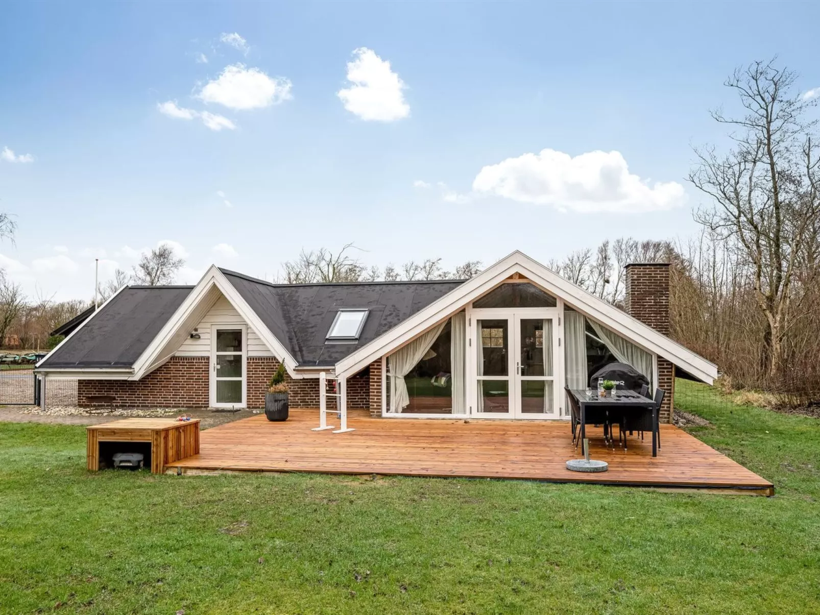 "Anu" - 300m to the fjord-Buiten