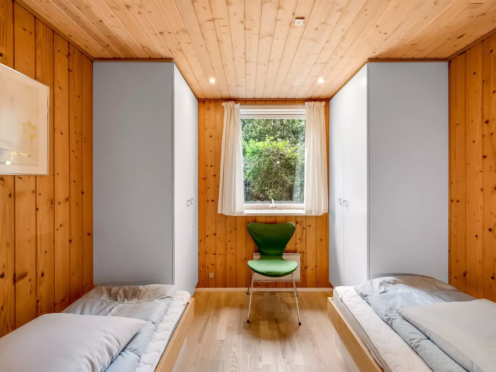 "Sisko" - 800m from the sea-Binnen