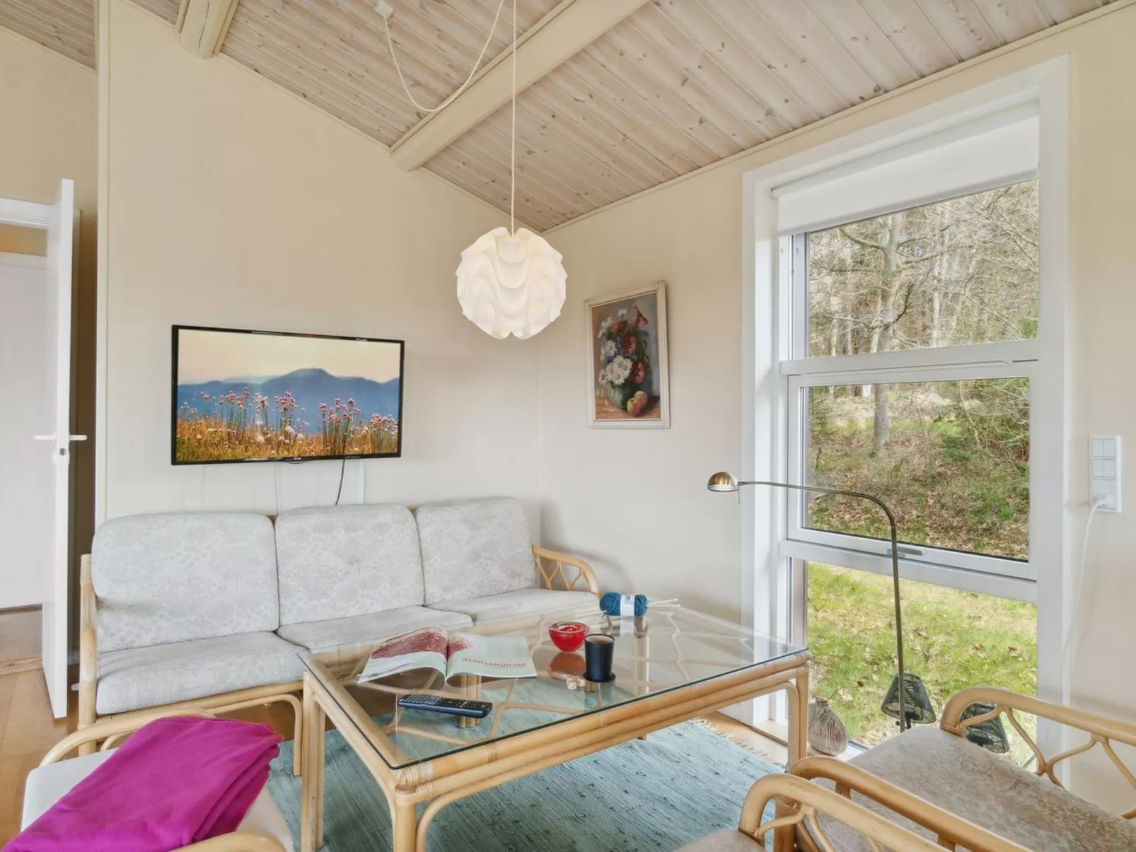 "Enita" - 350m from the sea-Binnen