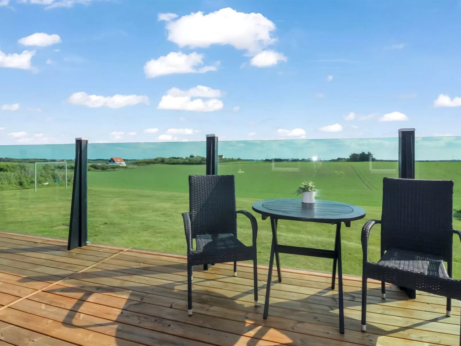 "Lok" - 450m from the sea-Buiten