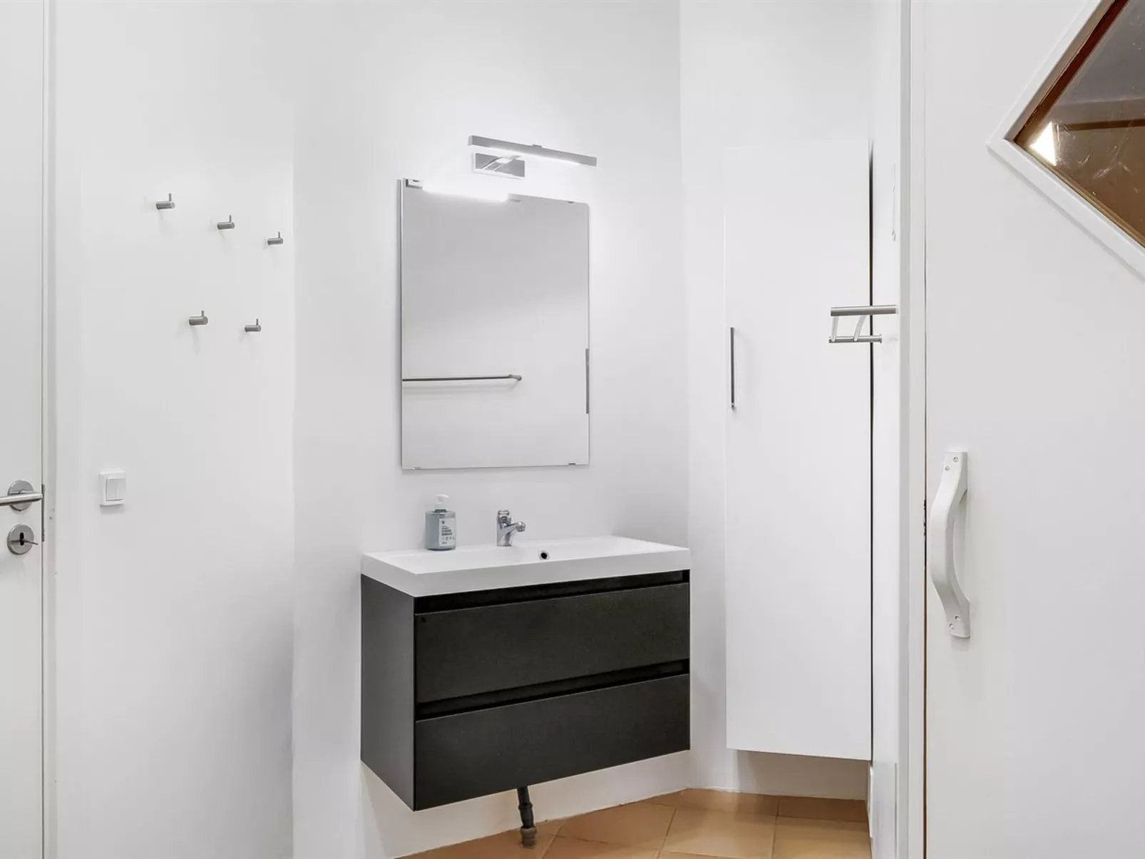 "Tovi" - 600m from the sea-Binnen