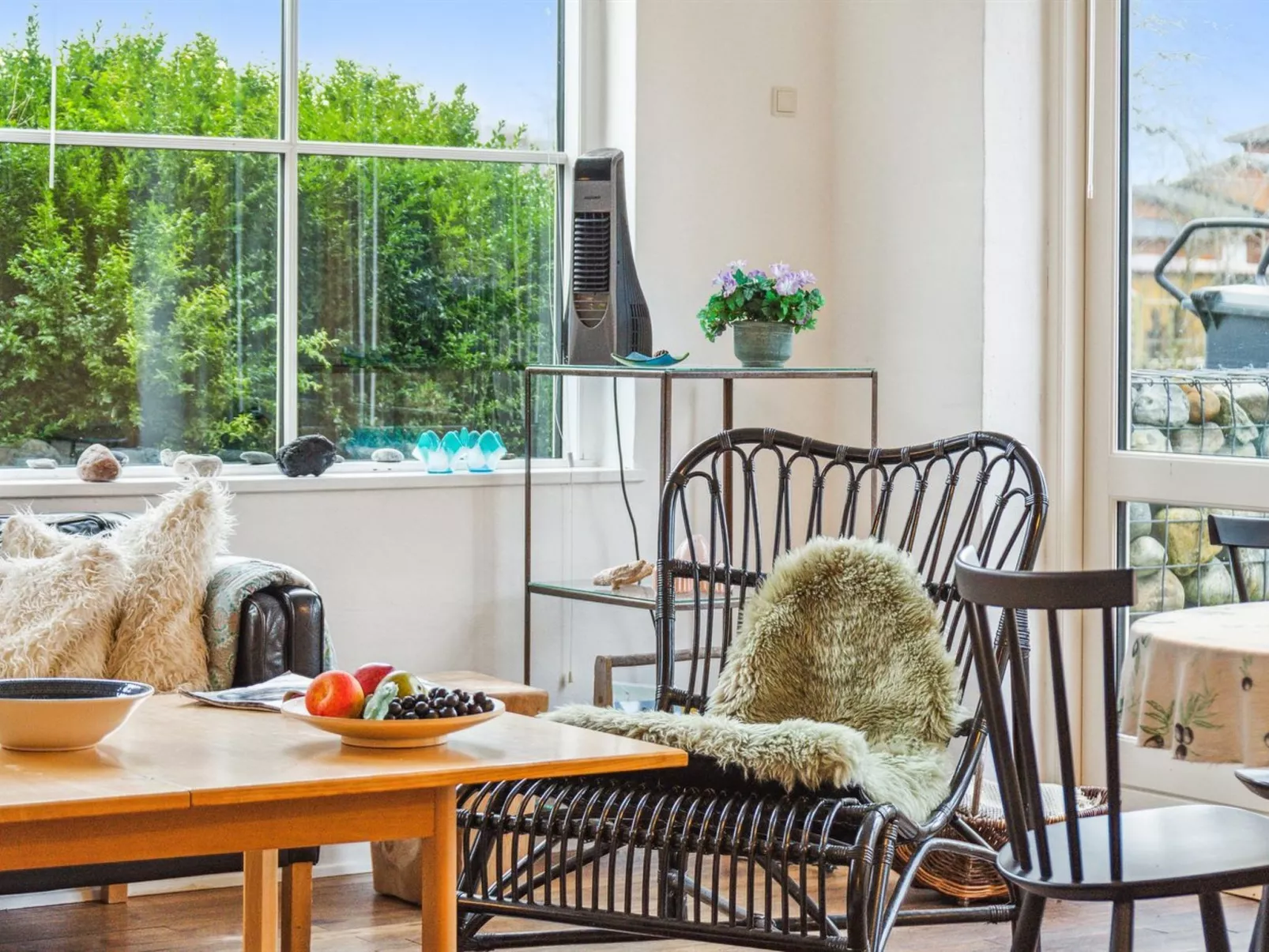 "Frodde" - 5km from the sea-Binnen