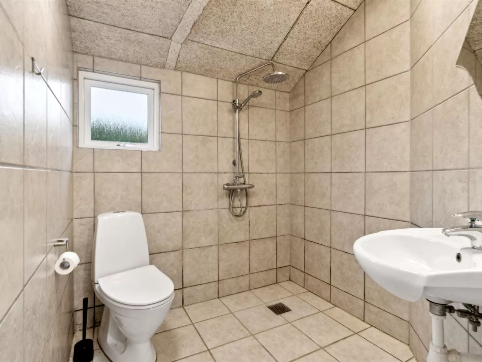 "Fidelia" - 400m from the sea-Binnen