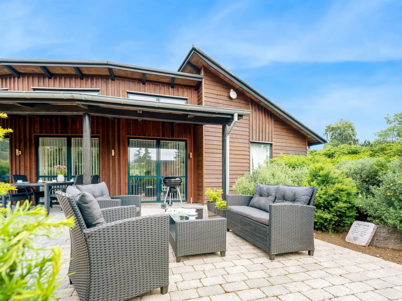 "Zuhra" - 250m from the sea-Buiten