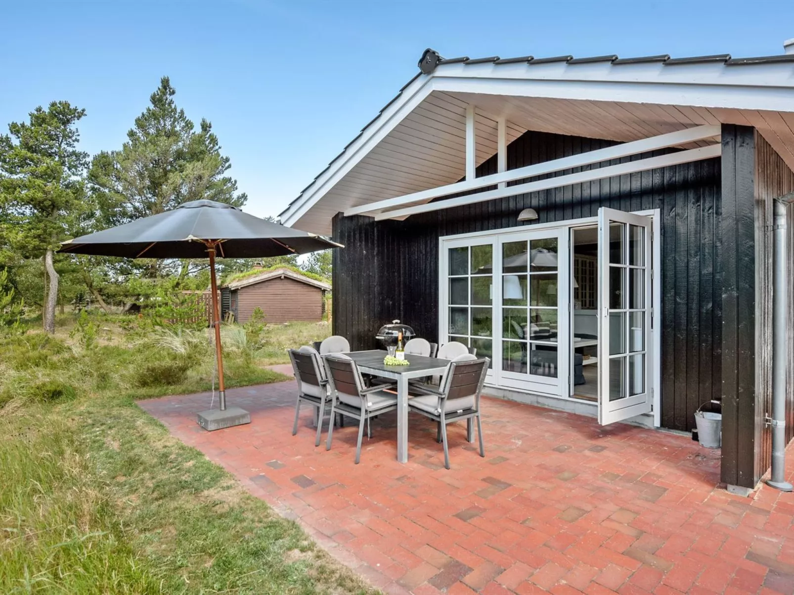 "Raili" - 1.5km from the sea-Buiten