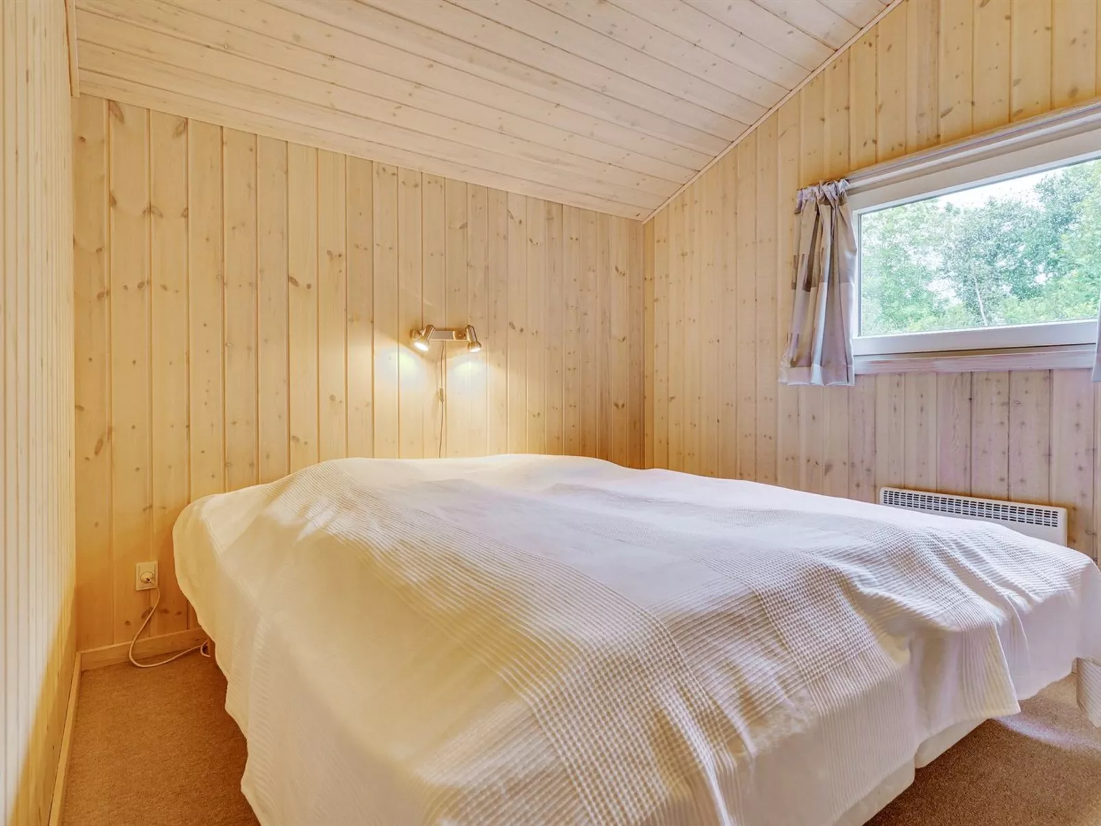 "Aviaja" - 12km from the sea-Binnen