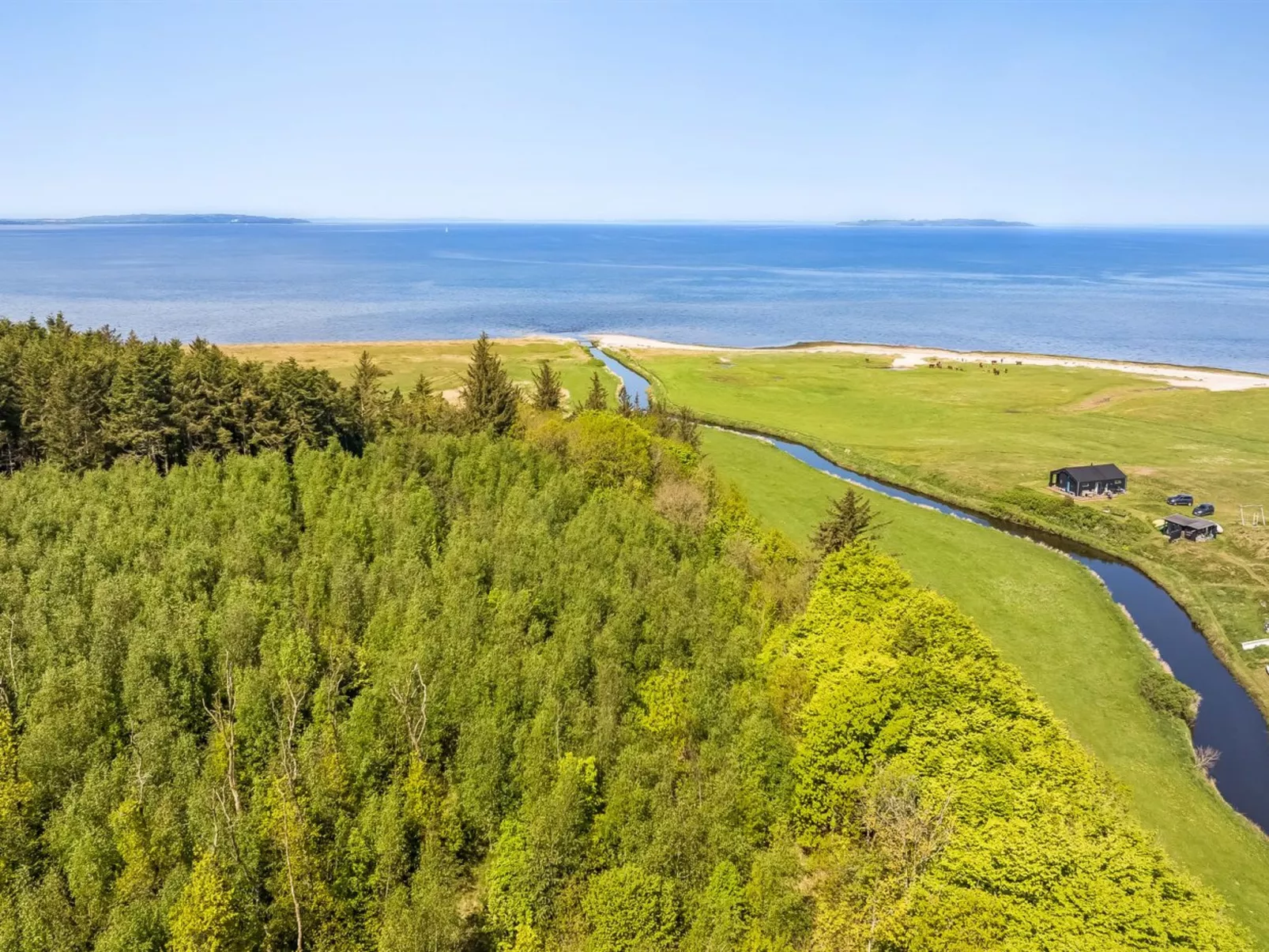 "Ejnarine" - 600m to the fjord-Buiten