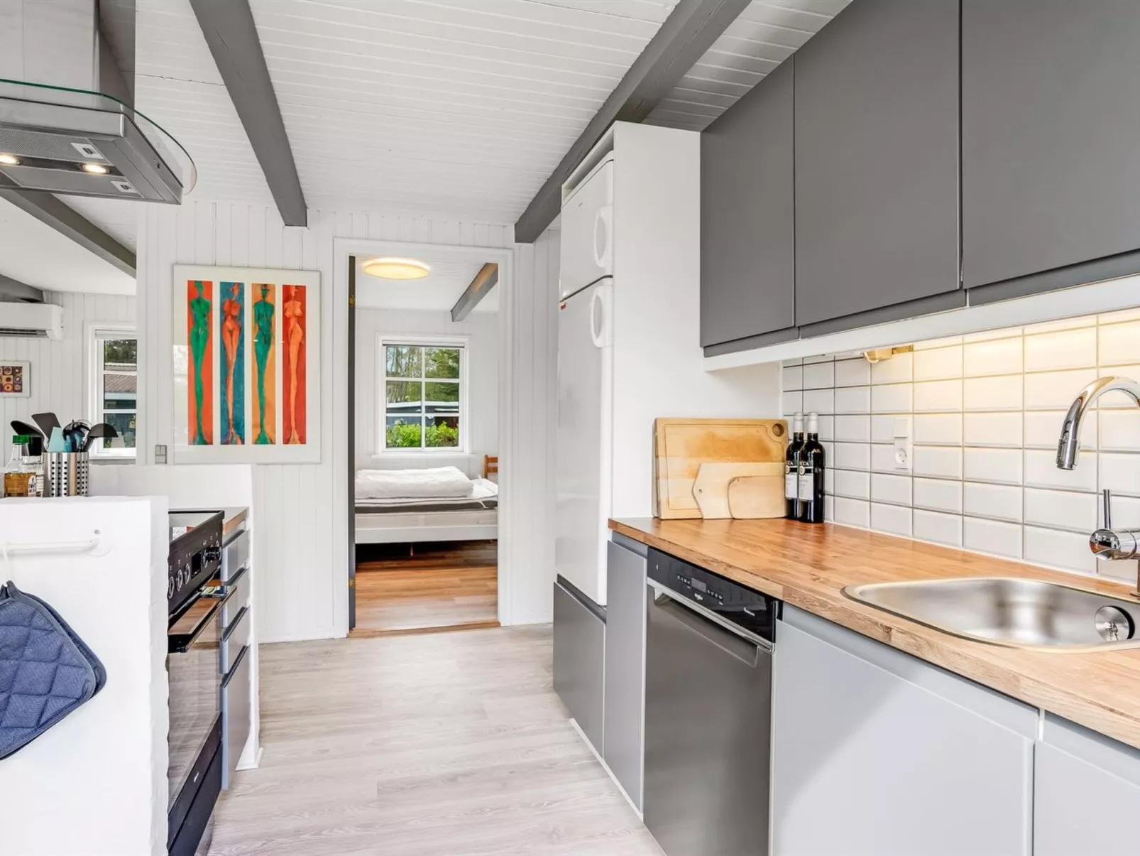 "Hinrich" - 750m from the sea-Binnen