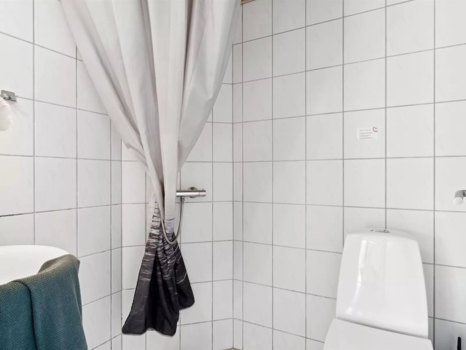 "Amiira" - 500m from the sea-Binnen