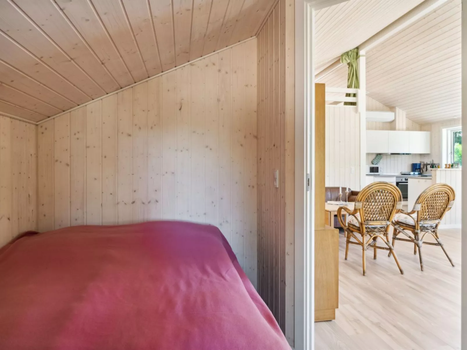 "Vojdan" - 600m from the sea-Binnen