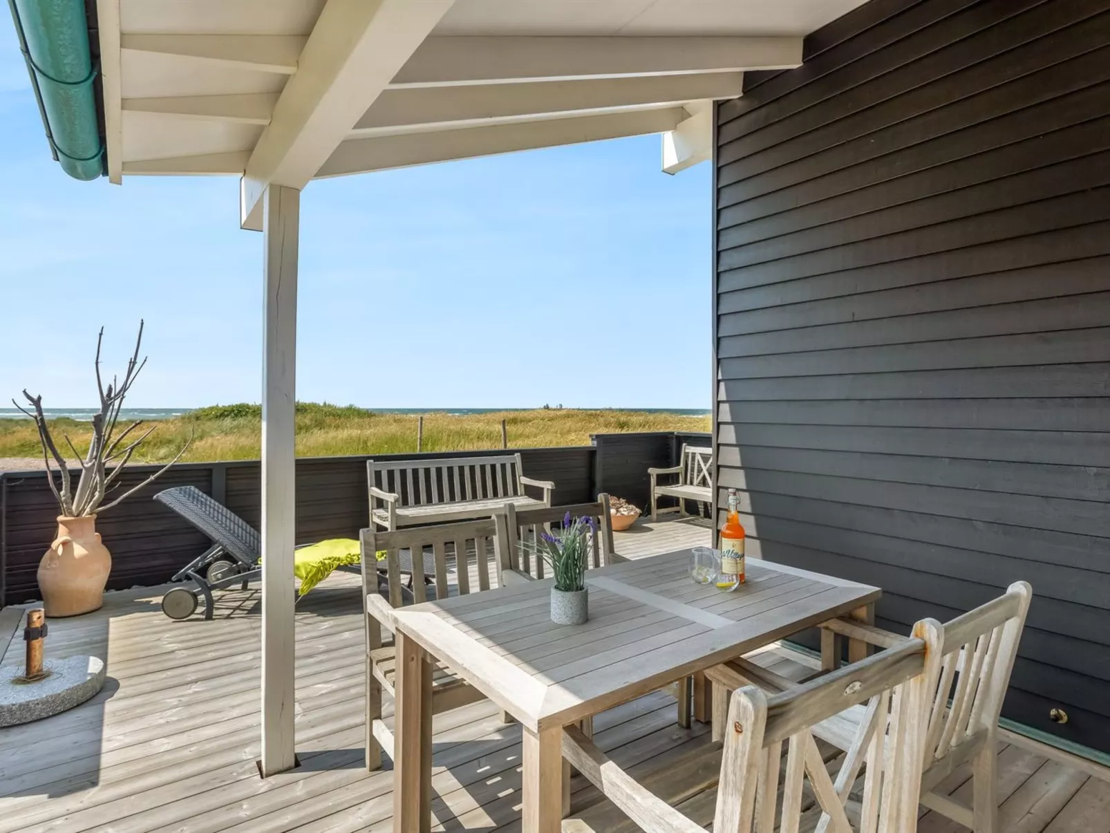 "Zina" - 50m from the sea-Buiten