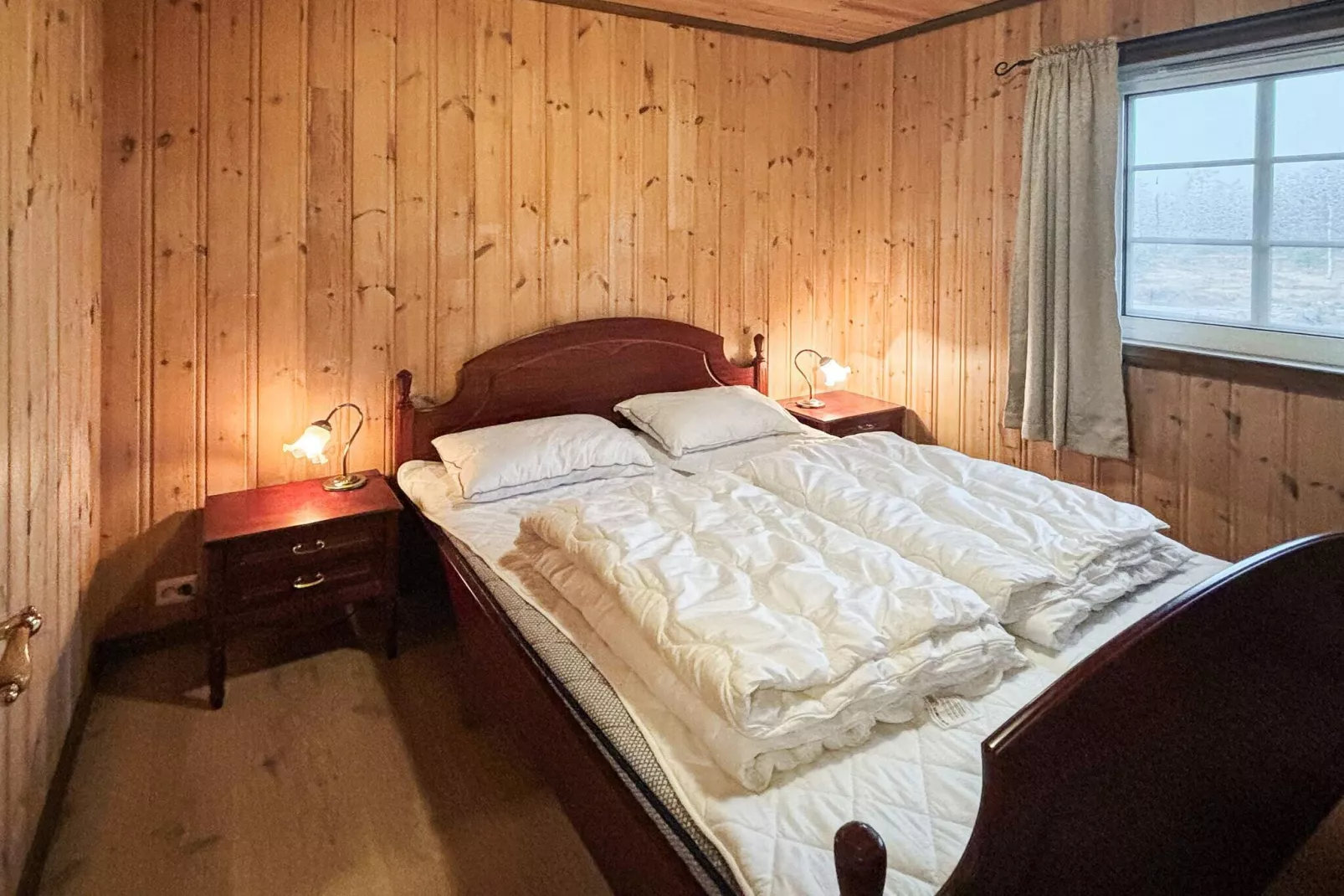 76409 TROLLHYTTA-Binnen