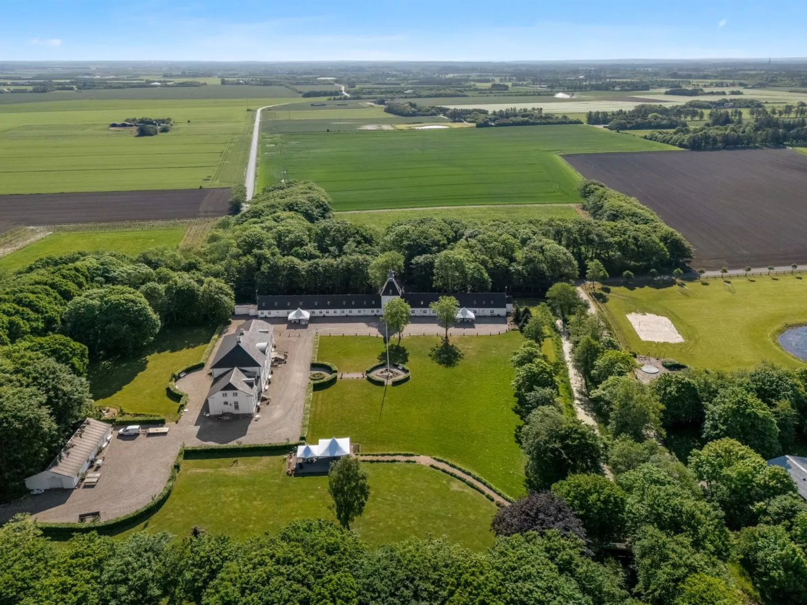 "Edine" - 4.5km from the sea-Buiten