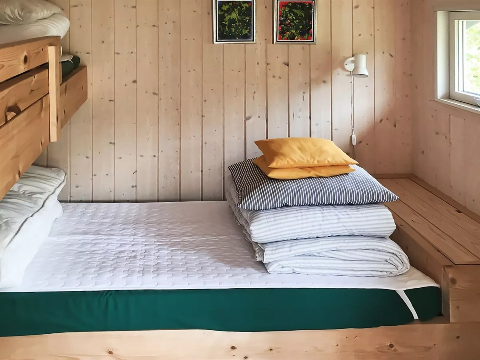 "Hannele" - 200m from the sea-Binnen