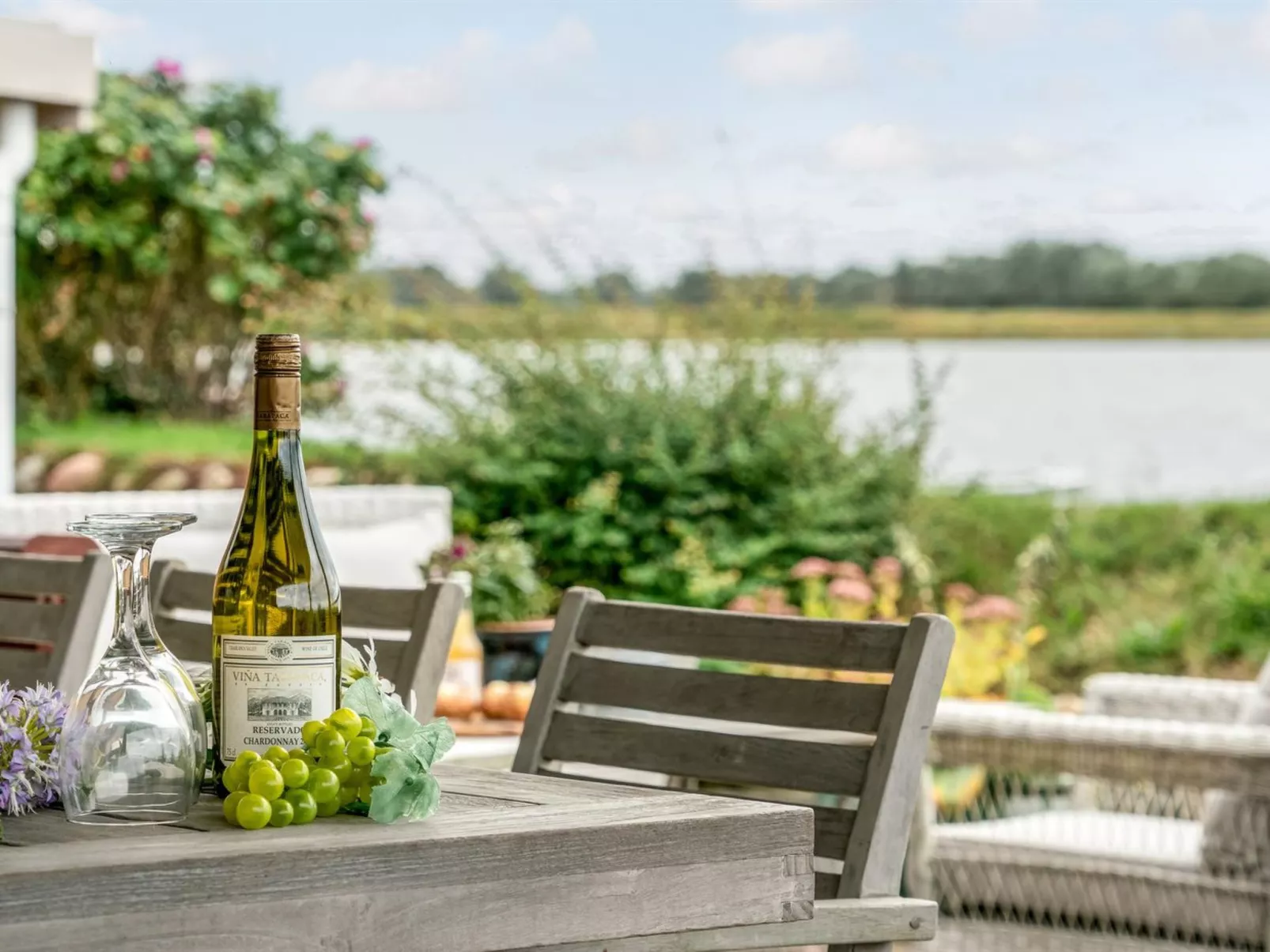 "Topi" - 15m from the sea-Buiten