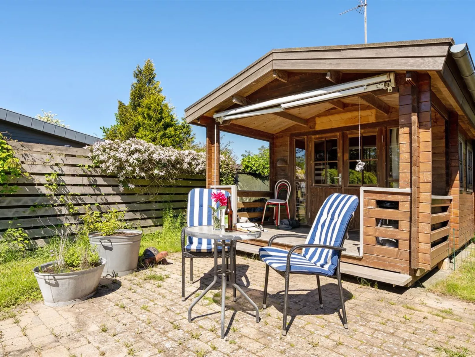 "Agda" - 100m from the sea-Buiten