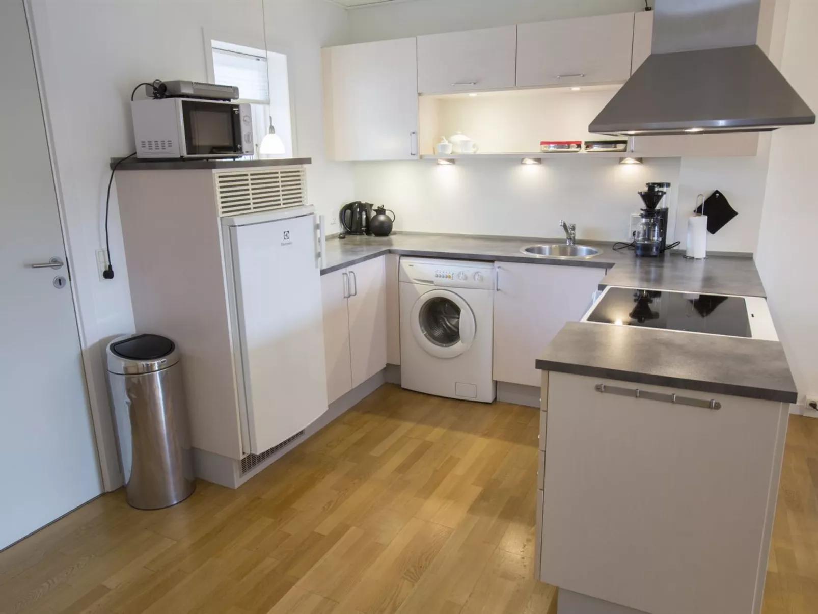 "Thorgrim" - 800m from the sea-Binnen