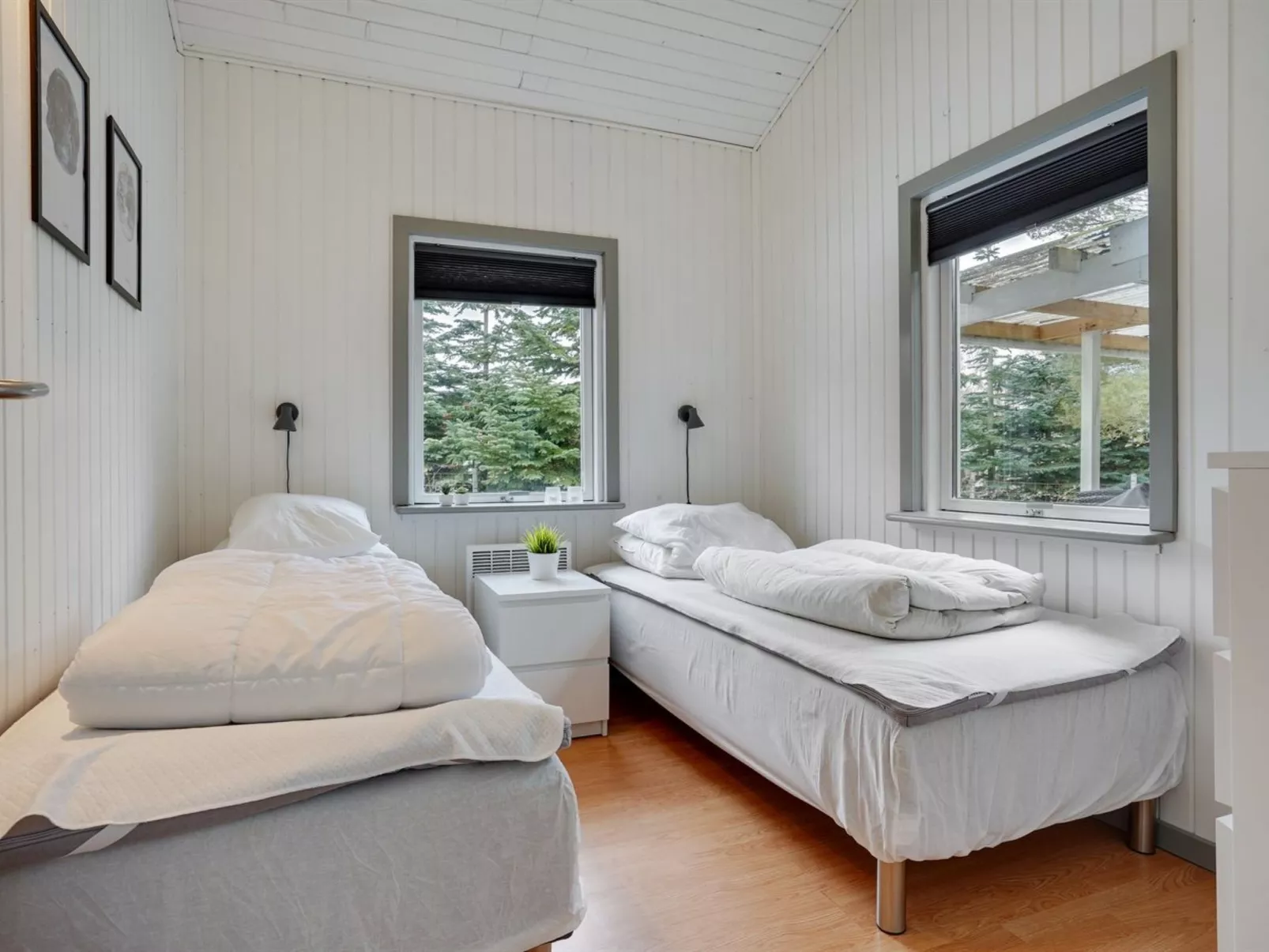 "Aiden" - 300m from the sea-Binnen