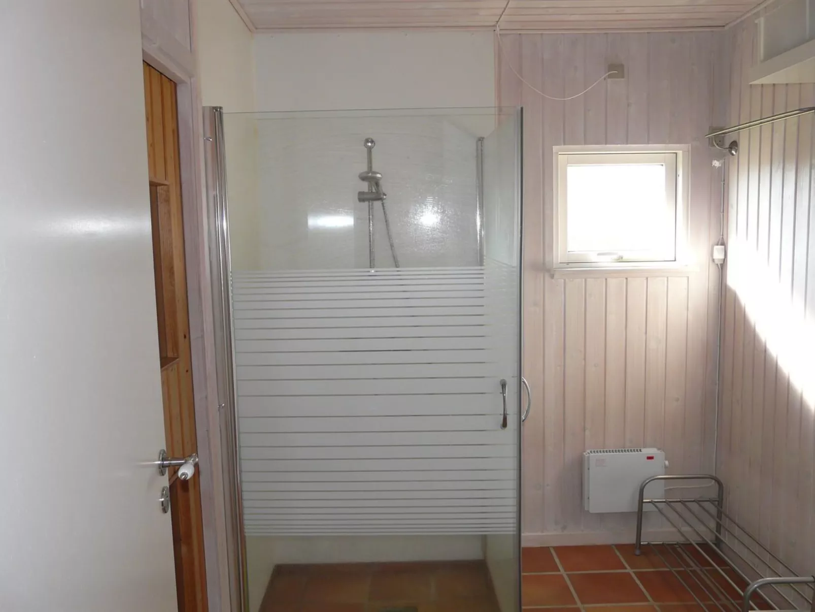 "Kustaa" - 1km from the sea-Binnen