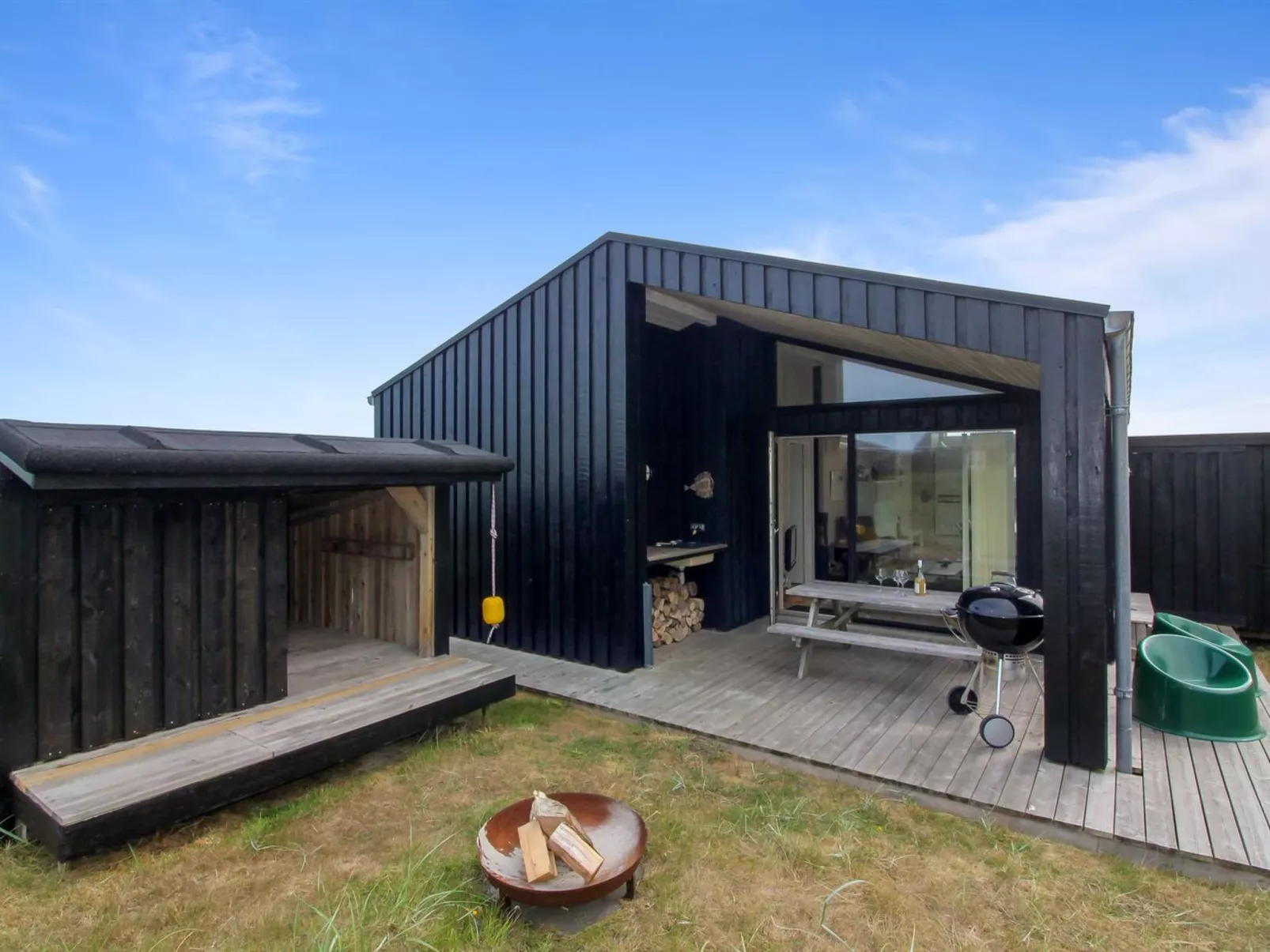 "Mikkel" - 300m from the sea-Buiten